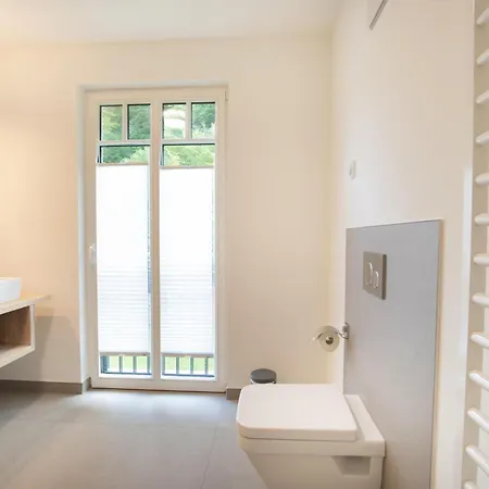 Apartment Beatrice Seeglas In